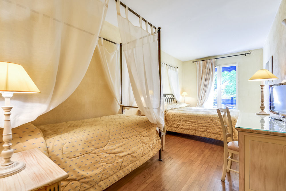 Villa Alessandra Paris Luaran gambar